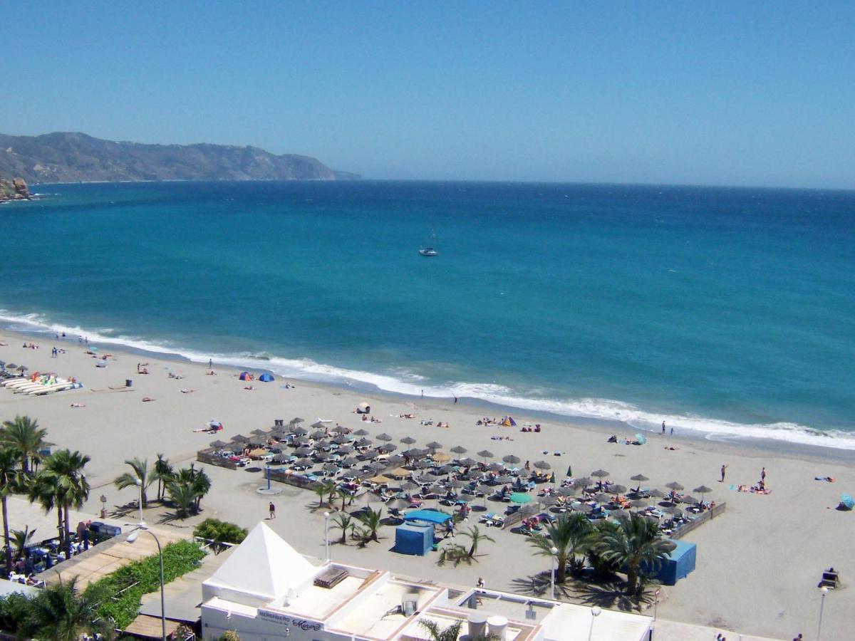 R1352 Pinomar D Villa Nerja Luaran gambar