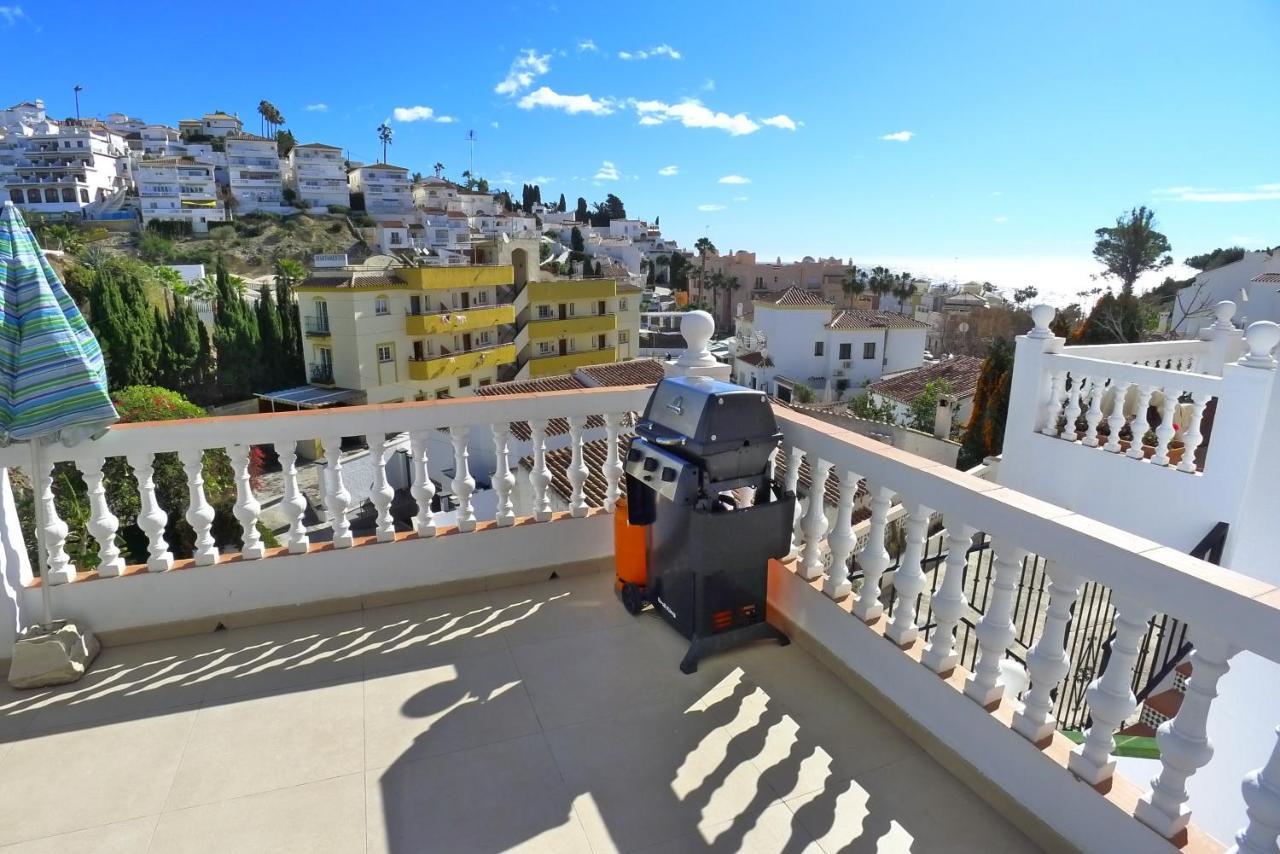 R1352 Pinomar D Villa Nerja Luaran gambar