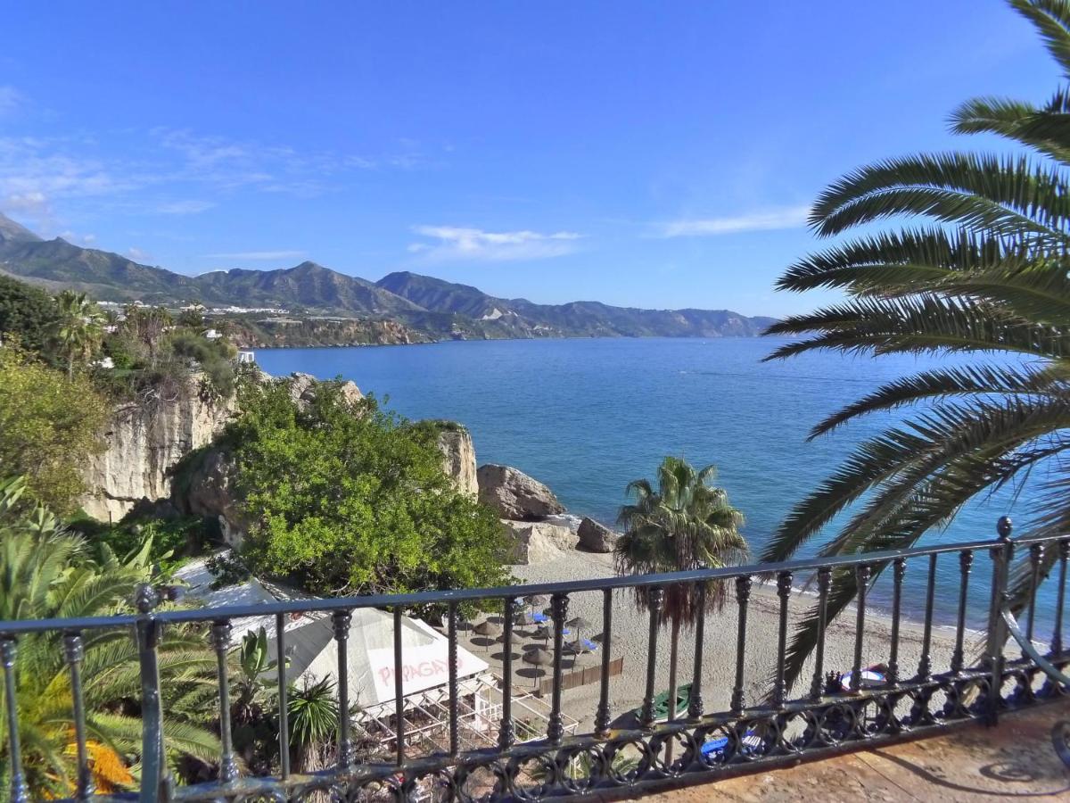 R1352 Pinomar D Villa Nerja Luaran gambar