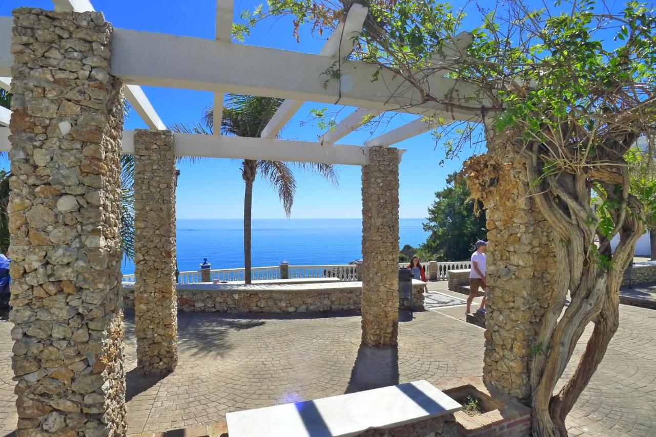 R1352 Pinomar D Villa Nerja Luaran gambar