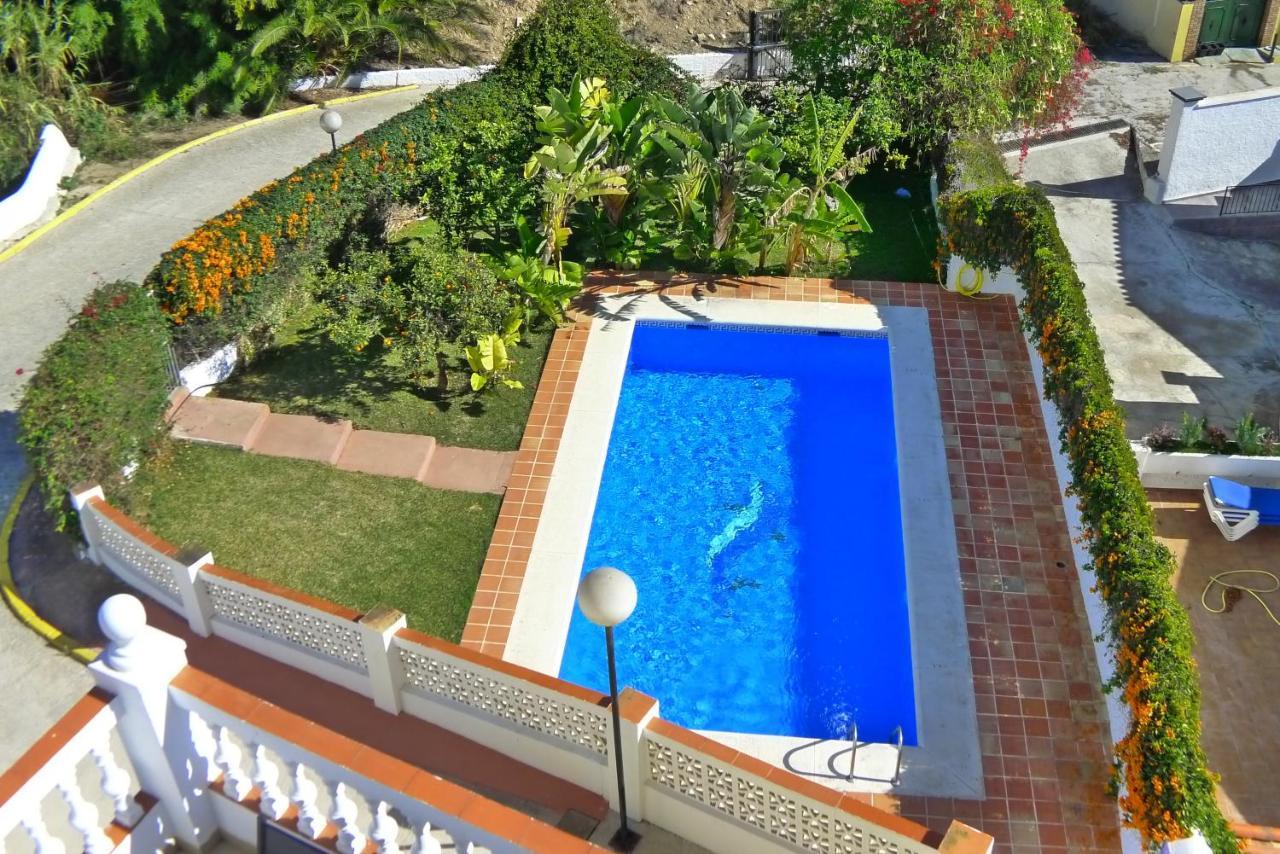 R1352 Pinomar D Villa Nerja Luaran gambar